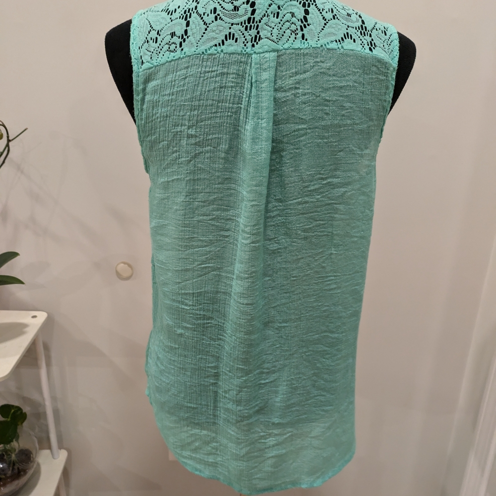 AGB Green Lace Sleeveless Tank Top Size L